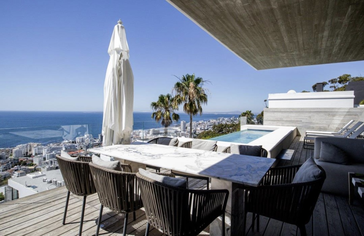 Sea Point Villa 1