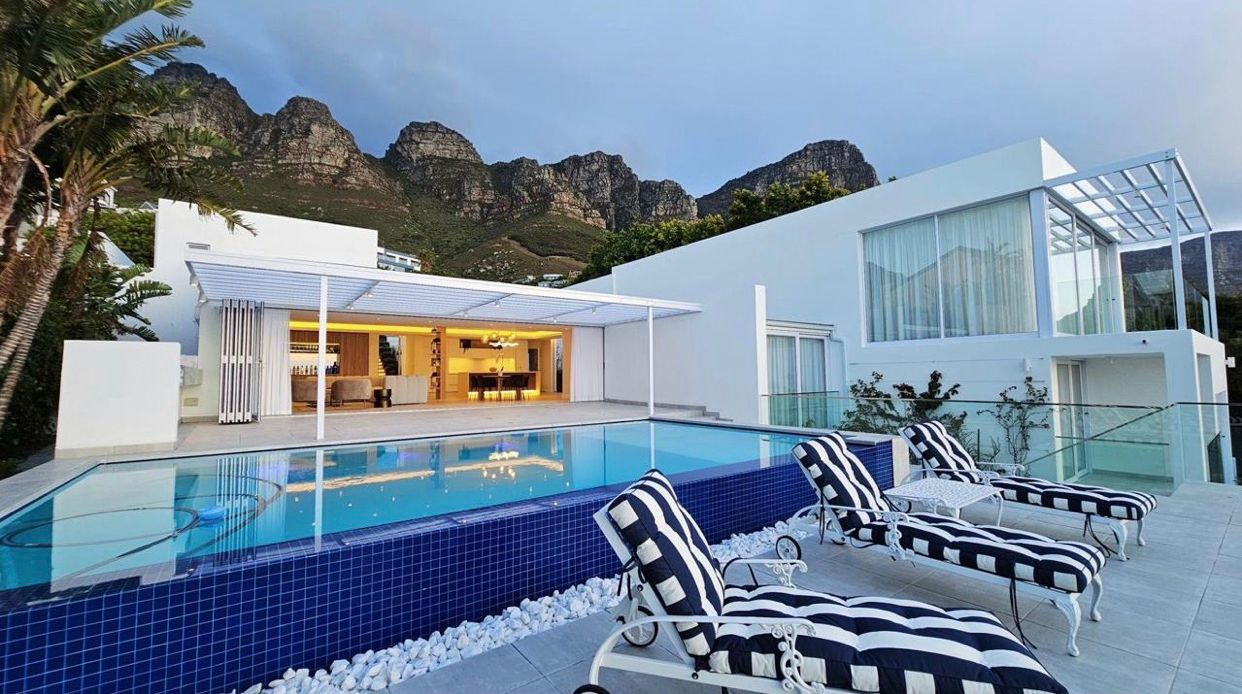 Camps Bay Villa 1