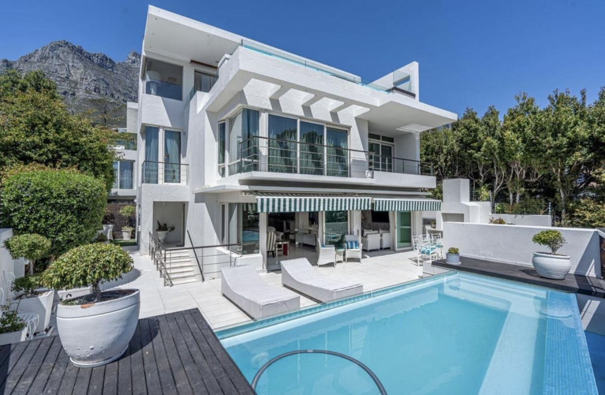 Camps Bay Villa 11